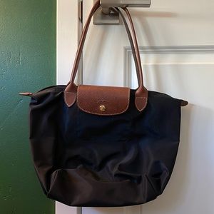 Black longchamp